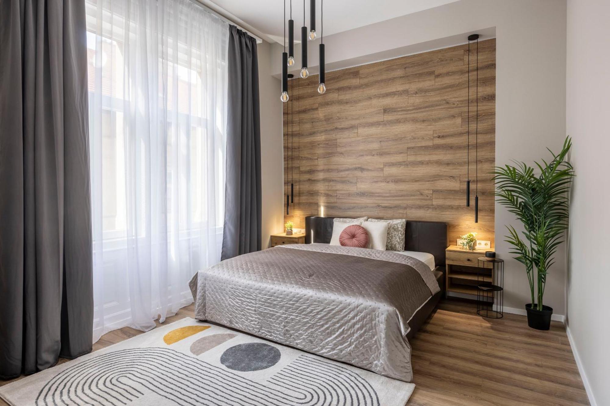Exclusive Stylish Suite By Prestige Homes Next To The Oktogon 부다페스트 외부 사진